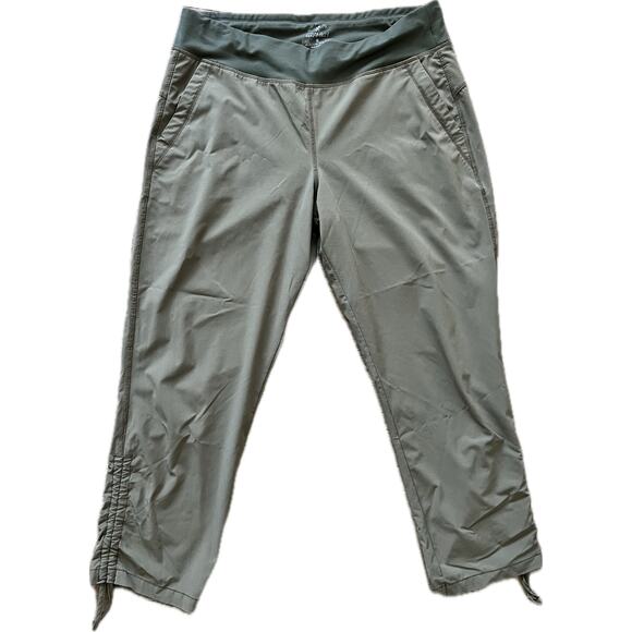Gramicci Light Flight Tech Capri Crop Athletic Jogger Pants Green Olive M Cinch - Picture 1 of 5